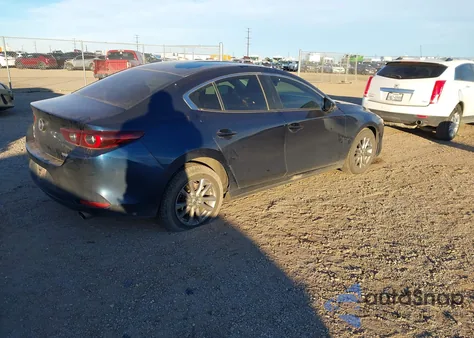 2022 Mazda Mazda3 2.0 из США, поврежденный, VIN 3MZBPAA73NM307153